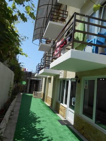 U Ruslana Guest House Gagra Exterior photo